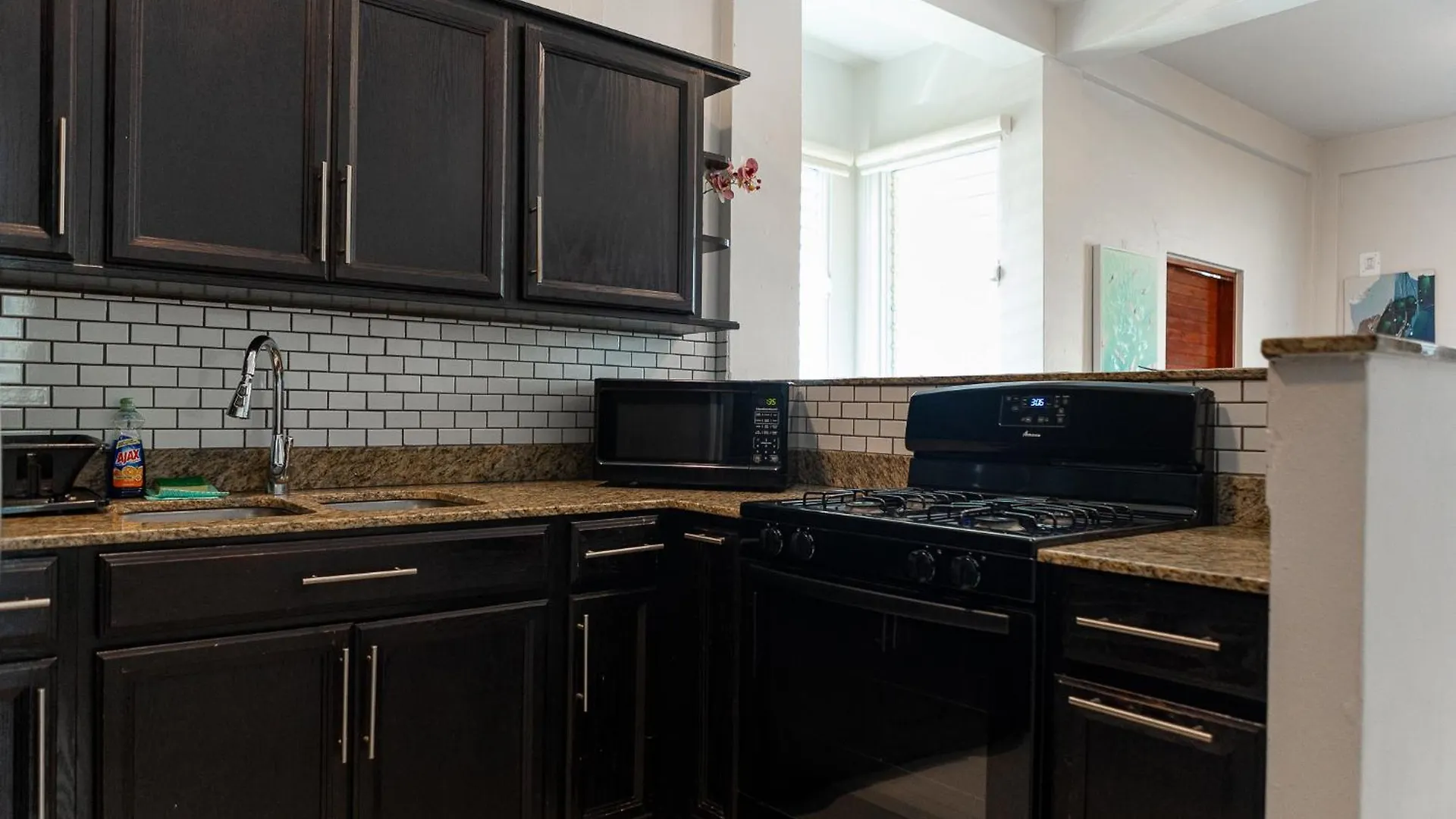 Apartment 101- Renovated City Gem Near The Beach With Free Parking San Juan Puerto Rico